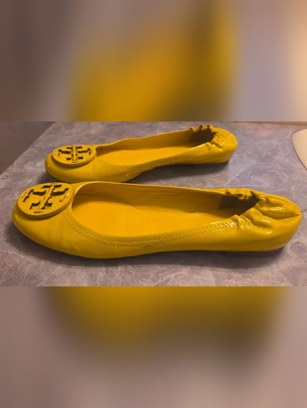 Tory Burch Yellow Patent Logo Ballet Flats - Picture 4 of 7